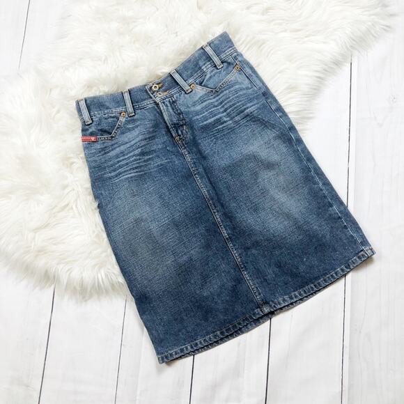 Guess Women's Blue Vintage Denim Jean Knee Length Front‎ Pocket Skirt 28 8 - Picture 1 of 5